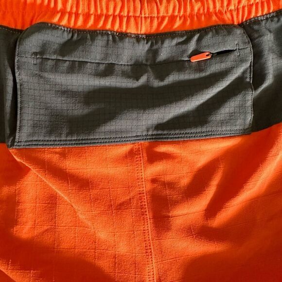 NWT All In Motion Ladies 6” Athletic Shorts Orange Security Back Pocket Size XL - Picture 6 of 8